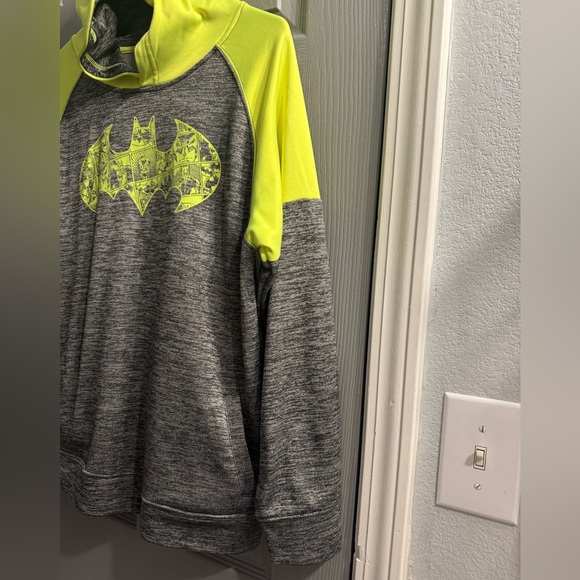 DC Comics Batman hoodie pullover neon green & gray Side pockets Boys size 2XL 18 - Picture 5 of 8